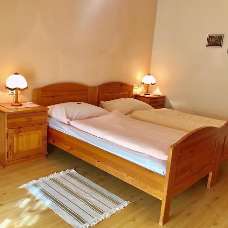 Schmautz Ferienwohnungen & Zimmer Miklauzhof Экстерьер фото