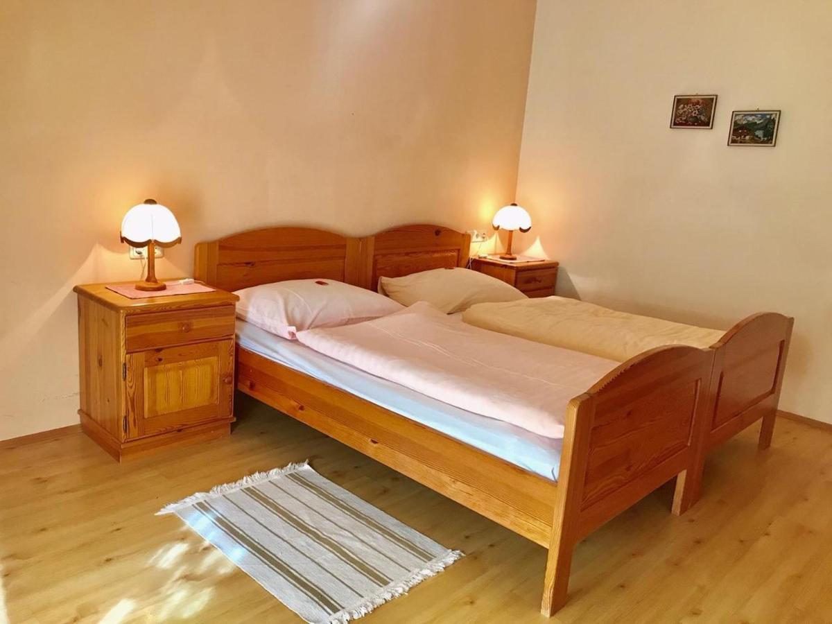 Schmautz Ferienwohnungen & Zimmer Miklauzhof Экстерьер фото